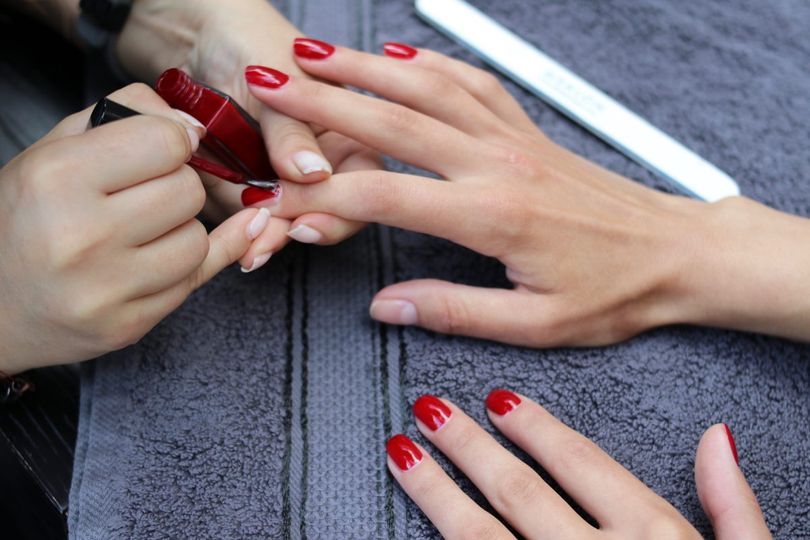 What does your nail shape say about you?