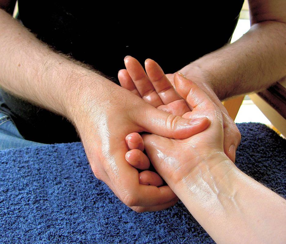 hand massages