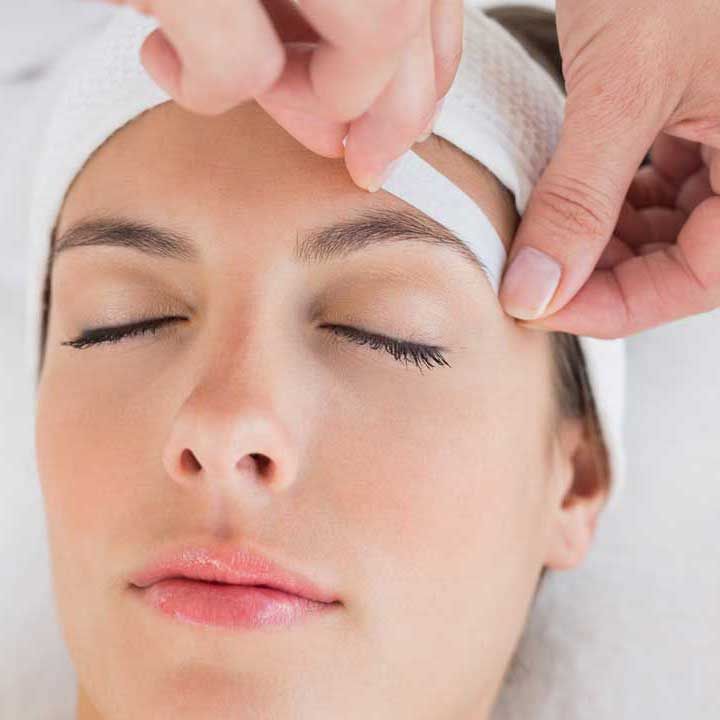 Facial Waxing Everything You Need To Know Lesalon