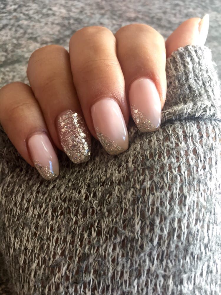 Oval Acrylic Nails